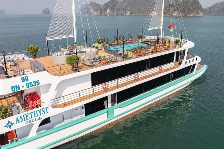 Luxury Amethyst Cruise: One-Day Halong Bay Tour to Luon Cave, Titov Island & Surprising Cave