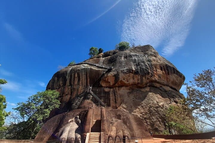 Sigiriya, Dambulla & Minneriya Jeep Safari Day Tour from Pasikudah: Rock Fortress, Cave Temple & Elephant Gathering photo 4