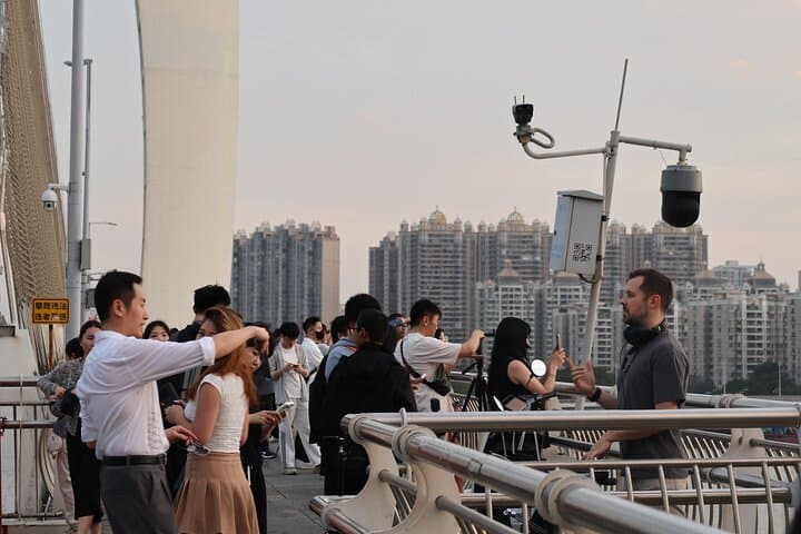 First-Day Guangzhou Private Tour: CBD Sights, Pearl River Views & Party Pier Nightlife photo 3