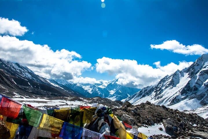 Manaslu Circuit Trek: 12-Day High-Altitude Loop from Kathmandu to Larkya La