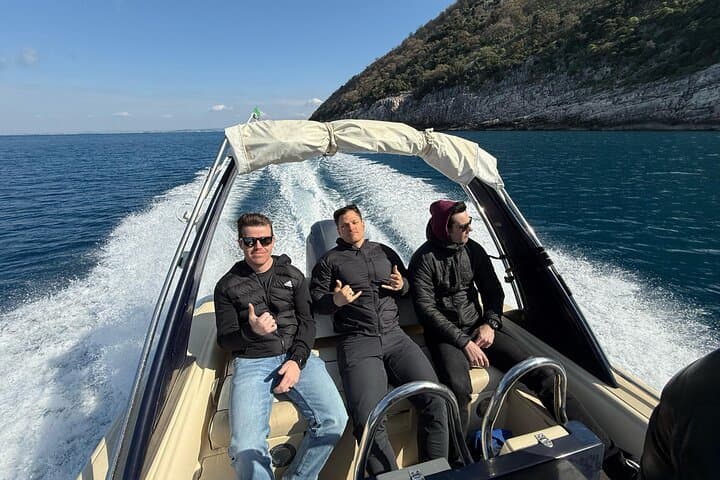 Private Speedboat Tour to Haxhi Ali Cave and Karaburun Beaches photo 4