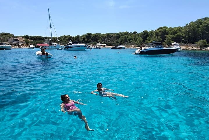 Private Hvar Speedboat: Pakleni Islands, Red Rocks & Sunset Cruise photo 3