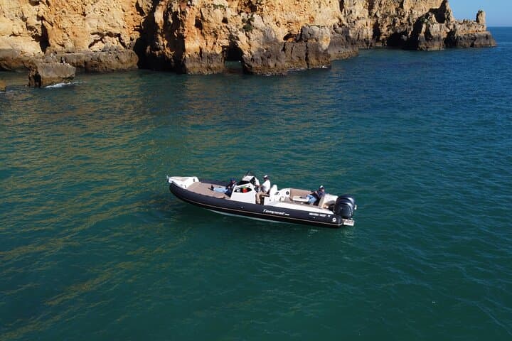 Private Speedboat Tour to Benagil Caves from Lagos, Algarve photo 3