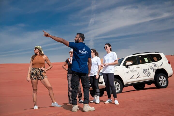 Express Dubai Desert: Dune Bashing, Sandboarding & Camel Ride