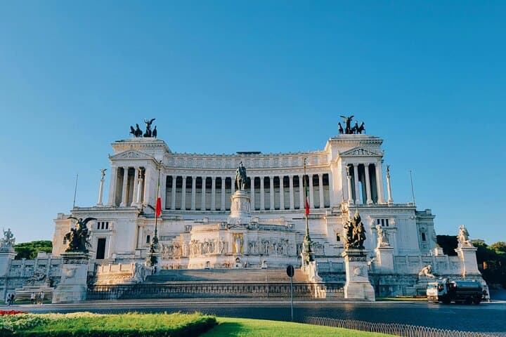 Rome by Electric Golf Cart: 3-Hour Tour of the Colosseum, Pantheon & Vatican photo 4