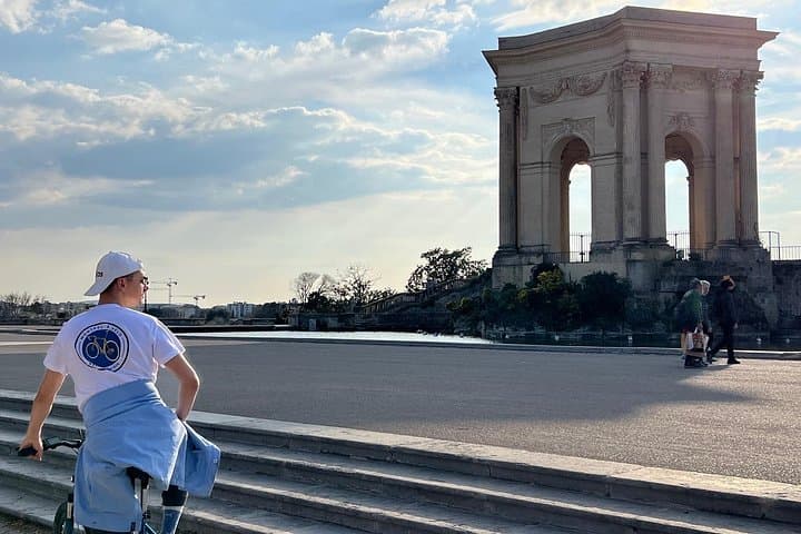 Montpellier Electric Bike Tour — Half-Day Guided Ride Through the City Centre photo 1