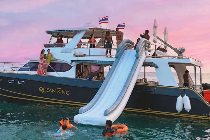 Luxury Yacht Phi Phi & Maiton Full-Day: Snorkel, Maya Bay & Island Hopping