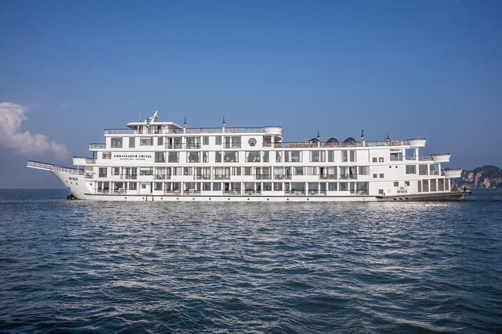 3-Day Halong Bay Cruise: Kayaks, Caves & Floating Village from Hanoi photo 1