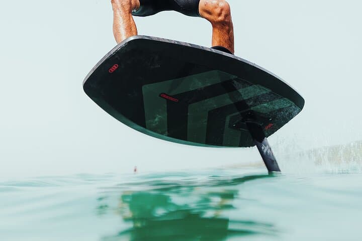 E-Foil in Malmö: Fly Above the Water on an Electric Surfboard photo 2