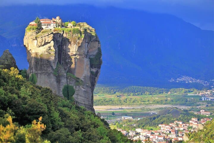 Meteora Private Day Trip from Athens — Monasteries, Thermopylae & Kastraki photo 2