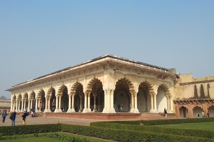 Luxury Taj Mahal Day Tour by Superfast Train from Delhi photo 6