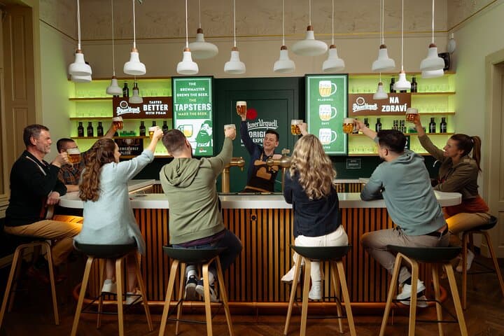 Prague Tapster Academy: Pilsner Urquell Beer Pouring Class in Prague photo 5