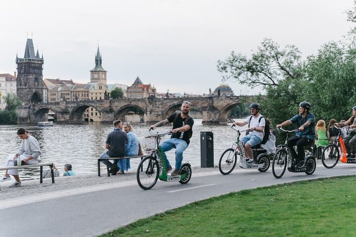 Glide Prague: Private E‑Scooter Grand City Tour with PragueWay photo 6