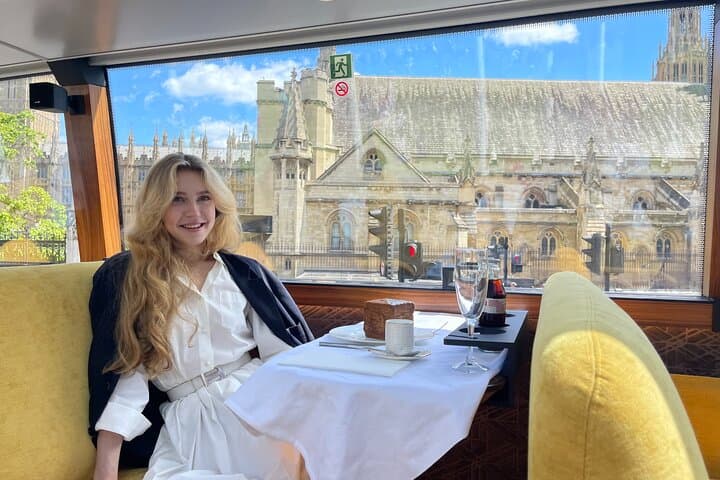 Best of London Easter Afternoon Tea Bus Tour photo 3
