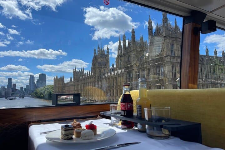 Best of London Easter Afternoon Tea Bus Tour photo 6