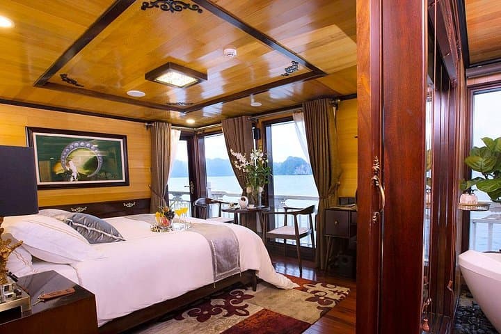 Halong Bay 3-Day Cruise: Sung Sot Cave, Titov Island & Kayaking in Lan Ha photo 2