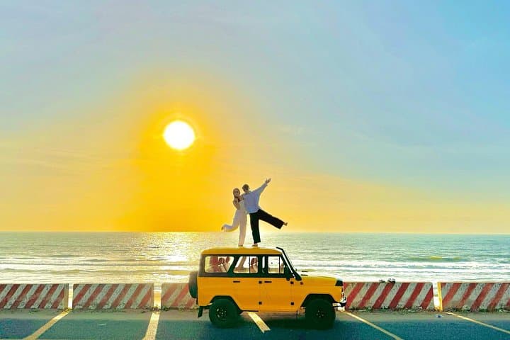 Mui Ne Jeep & ATV Adventure: Sunrise Over Red and White Sand Dunes