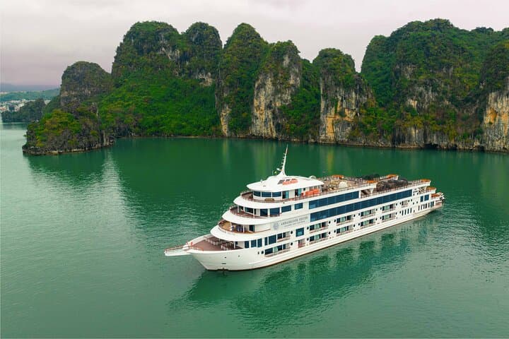 Full-Day Explore Halong Bay Cruise — Sung Sot, Titov & Luon Cave photo 2