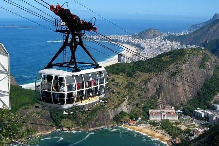 Sugarloaf, AquaRio & BioParque: Full-Day Rio Adventure with Cable Car and Wildlife photo 2