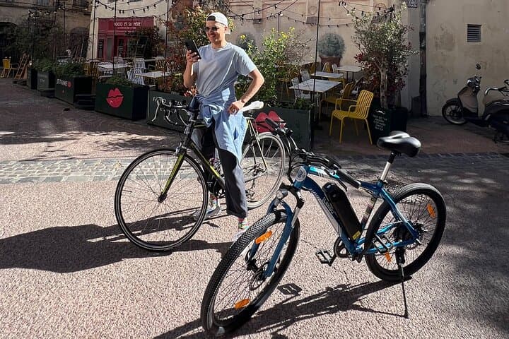 Montpellier Electric Bike Architectural Tour: Antigone, Port Marianne & Rives du Lez photo 1