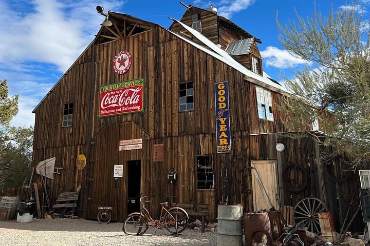 Small-Group Las Vegas Tour: Seven Magic Mountains, Nelson Ghost Town & Pioneer Saloon photo 2