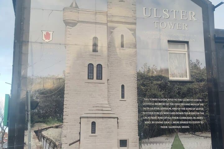 Belfast Political Conflict and Murals Tour — Shankill & Falls Mural Drive with Local Guide photo 1