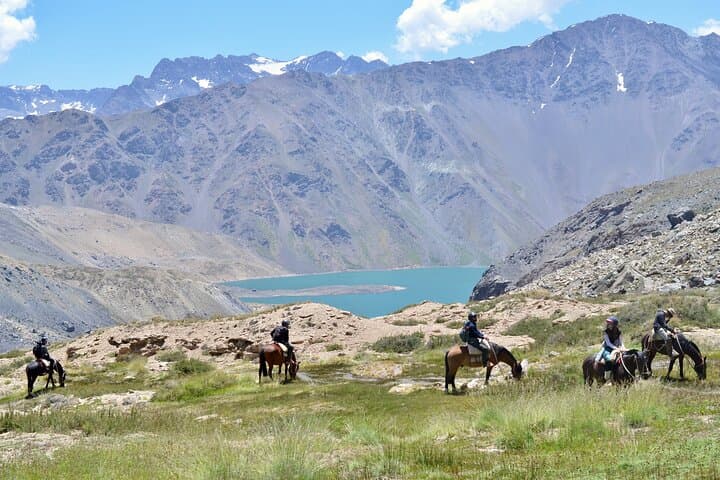 Horseback Riding to Mesón Alto and El Yeso Reservoir from Santiago photo 6