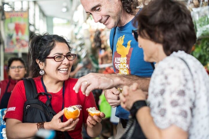 Lima Walking Tour: Historic Center, Central Market & San Francisco Monastery