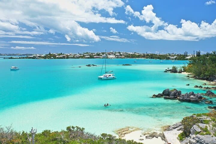 Private Catamaran Charter in Bermuda: Snorkel Reefs, Paddle, and Cliff-Jump on a Bespoke Day Sail photo 2