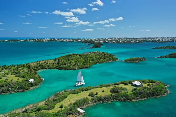 Private Catamaran Charter in Bermuda: Snorkel Reefs, Paddle, and Cliff-Jump on a Bespoke Day Sail photo 3