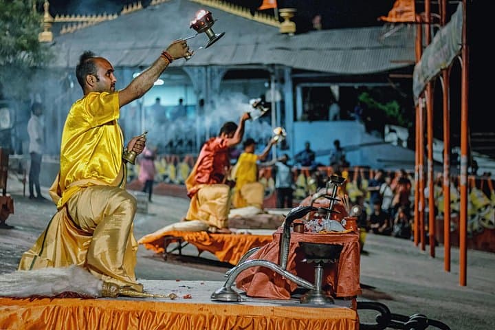 Sunrise on the Ganges: Half-Day Boat Ride & Traditional Breakfast in Varanasi photo 2