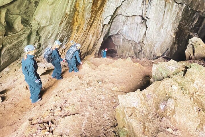 Exploring Øyfjellgrotta: Limestone Cave Tour near Bodø photo 5