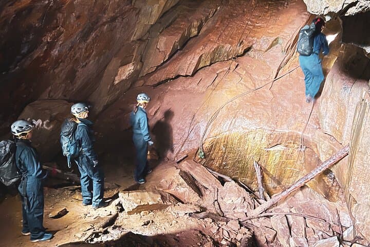Exploring Øyfjellgrotta: Limestone Cave Tour near Bodø photo 6