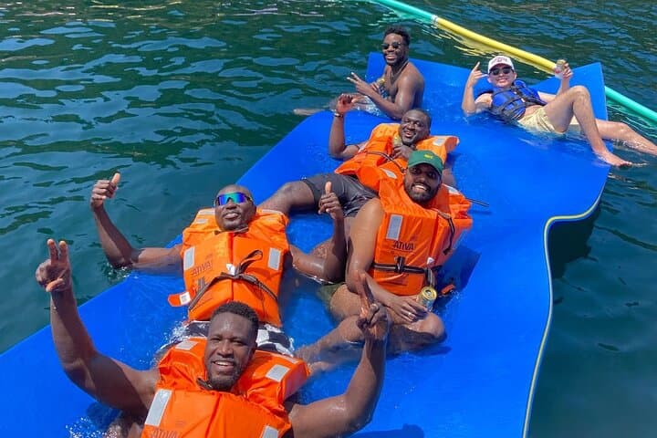 Sail Guanabara Bay: 3‑Hour Private Catamaran with Velas do Rio photo 2