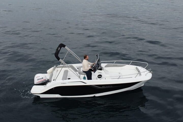 Self-Drive Boat Rental from Sorrento: Explore Amalfi Coast & Capri in a Day photo 6