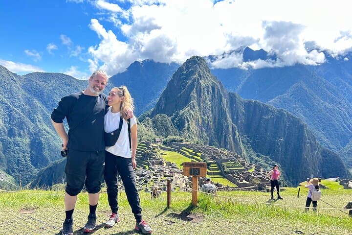 5-Day Machu Picchu & Rainbow Mountain – Private Guided Cusco Cultural Tour