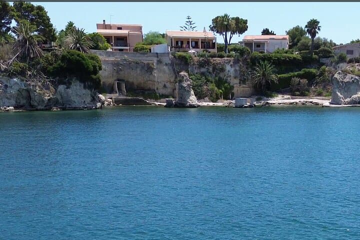 Ortigia Blue Cave and Dolphin Boat Tour from Syracuse photo 5