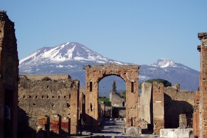 Explore Pompeii: Private 2‑Hour Archaeological Guided Tour photo 2