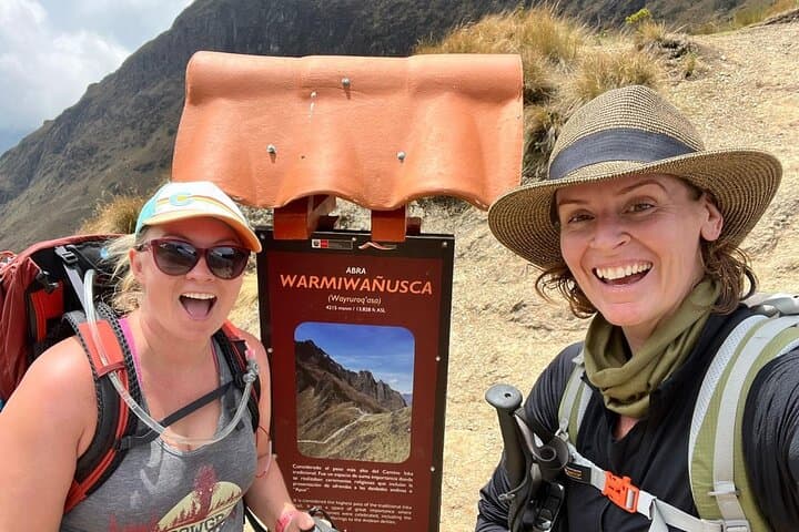 Classic Inca Trail & Machu Picchu: 4-Day Private Trek Guide photo 2
