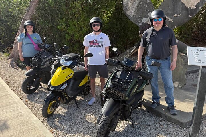 Scooter Cayman: Full-Island Scooter Tour from Seven Mile Beach photo 3