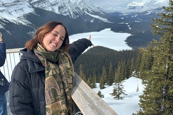 Calgary to Lake Louise, Moraine Lake, Emerald Lake & Johnston Canyon Day Tour photo 6