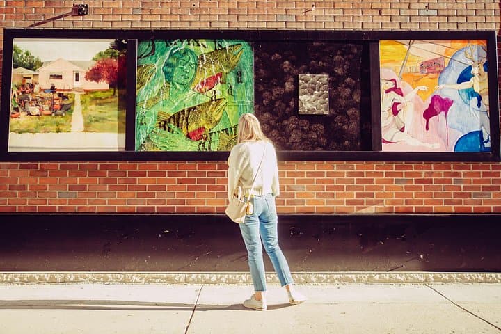 Guided Art Tour in Missoula: Downtown Murals, Galleries & Local Culture photo 1