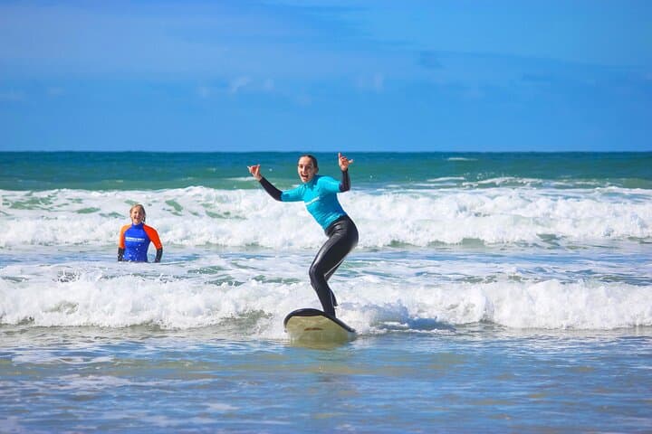 Learn to Surf at Lorne: Beginner Surf Lessons on the Great Ocean Road