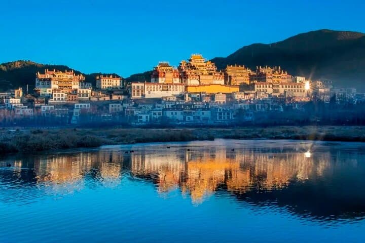 Day Trip to Songzanlin Monastery & Potatso National Park — Shangri-La Highlights