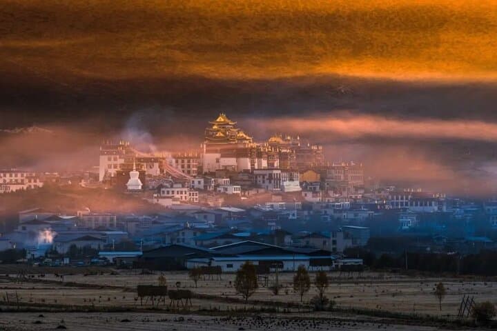 Day Trip to Songzanlin Monastery & Potatso National Park — Shangri-La Highlights photo 3