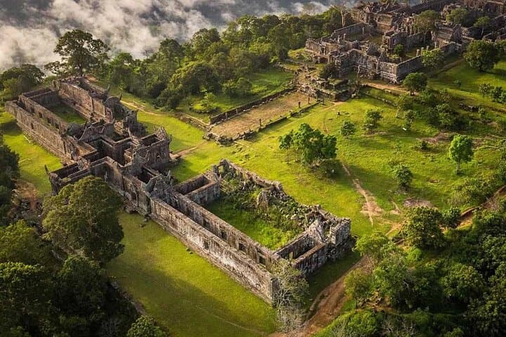 Day Trip to Preah Vihear and Koh Ker: Private Guided Temple Tour from Siem Reap