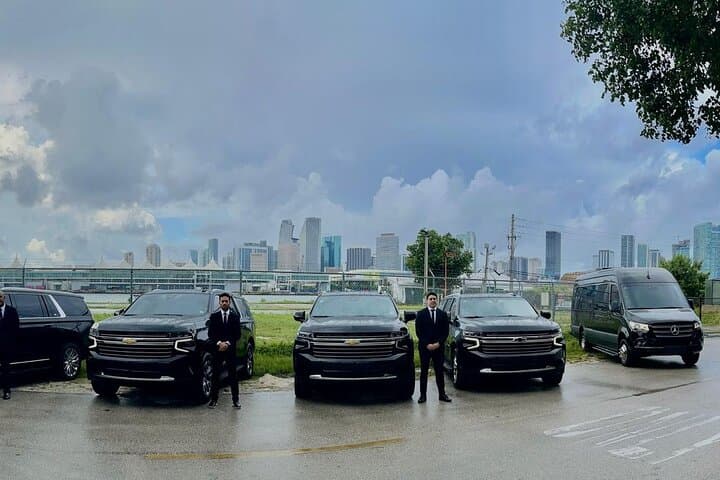 Seamless Private Transfer: Port Everglades to Fort Lauderdale Airport photo 1
