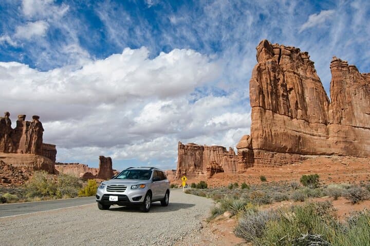Delicate Arch Self-Guided Audio Walking Tour — Arches National Park photo 3