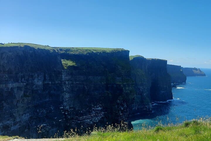 Cliffs of Moher and the Burren: Private Day Tour from Galway