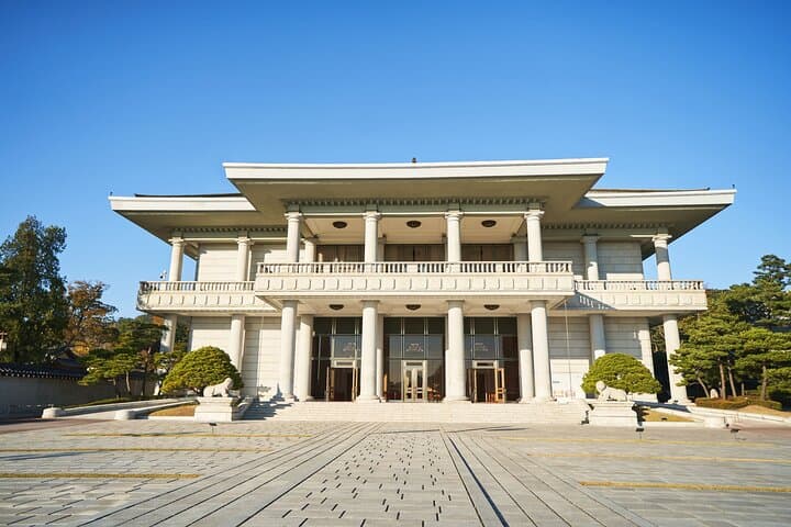 Inside Korea’s Blue House: Small-Group Walking Tour of Cheong Wa Dae photo 5